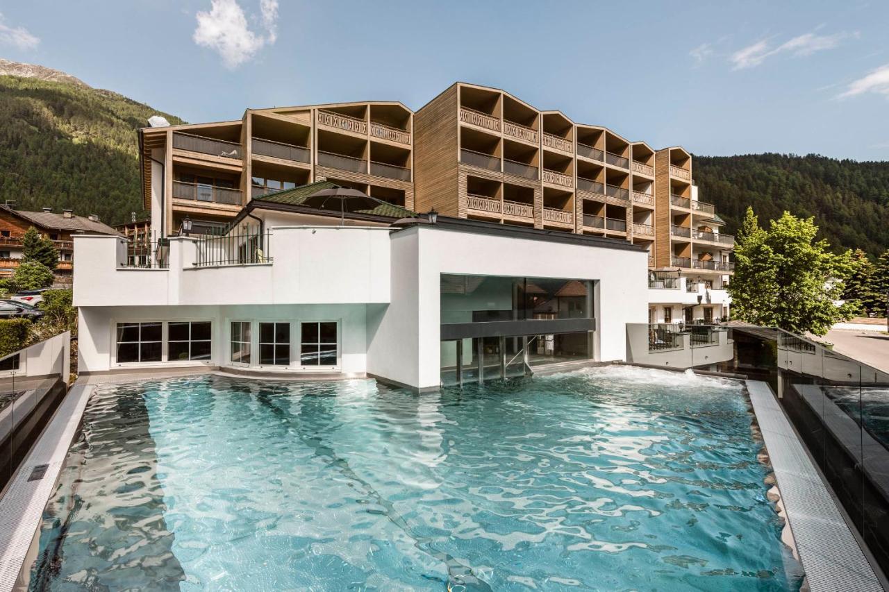 ואלס Falkensteiner Hotel & Spa Falkensteinerhof מראה חיצוני תמונה